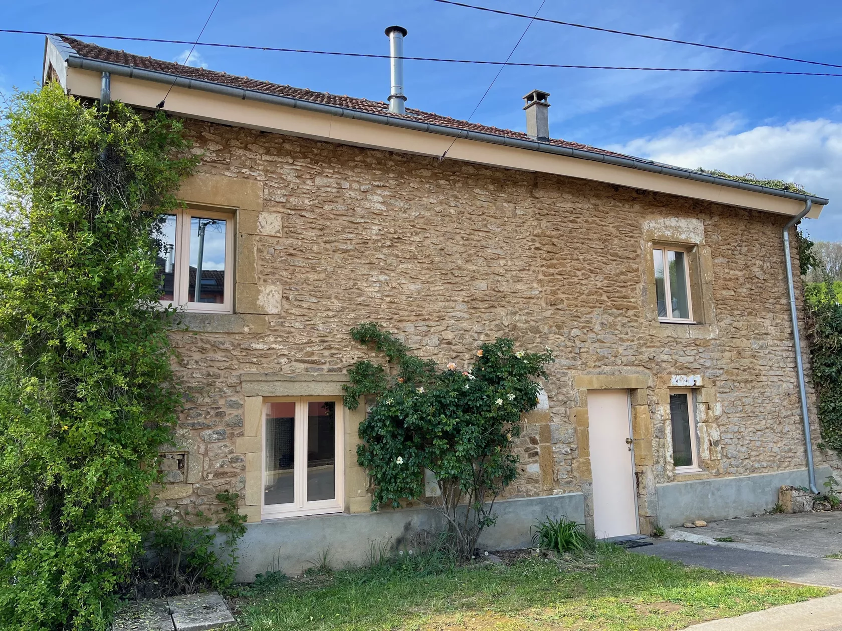 La Cachette à l'Étang.