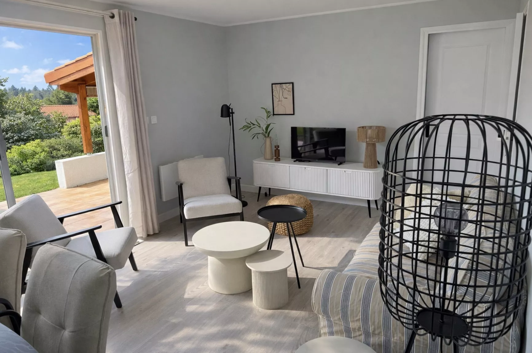 Bungalow in de groene heuvels van de Charente met 3 slaapkamers en 2 badkamers