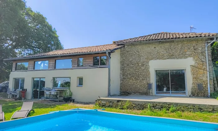 Huis te koop in TERREBASSE met 248m² woonoppervlakte