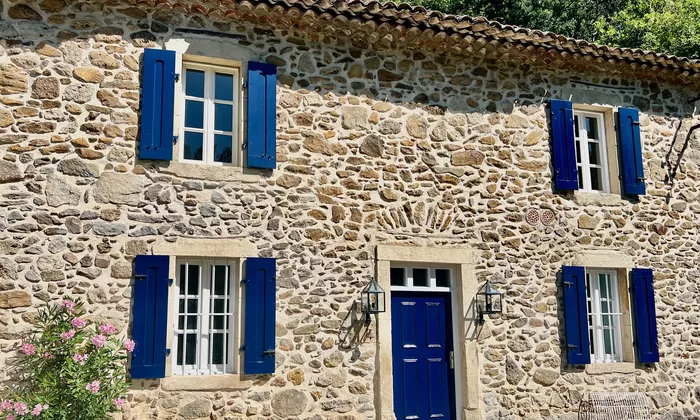 Zeer mooie maison en pierre, vrijstaand in les Brousses (30410) GARD / Cevennen/ Occitane 