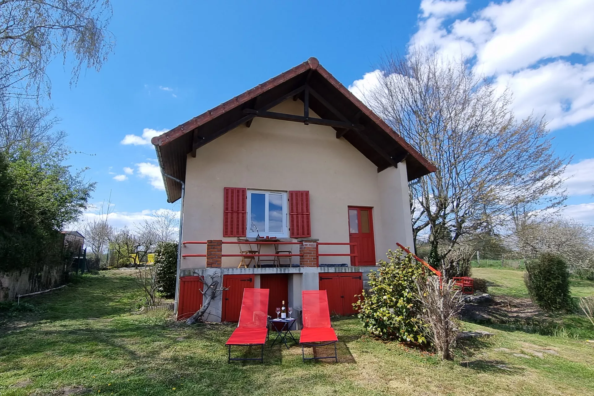 Bekijk vakantiehuis Domaine Le Beau Lavault - Prunelle in Saône-et-Loire -  Bourgogne-Franche-Comté | Gites, image size:1920x1280