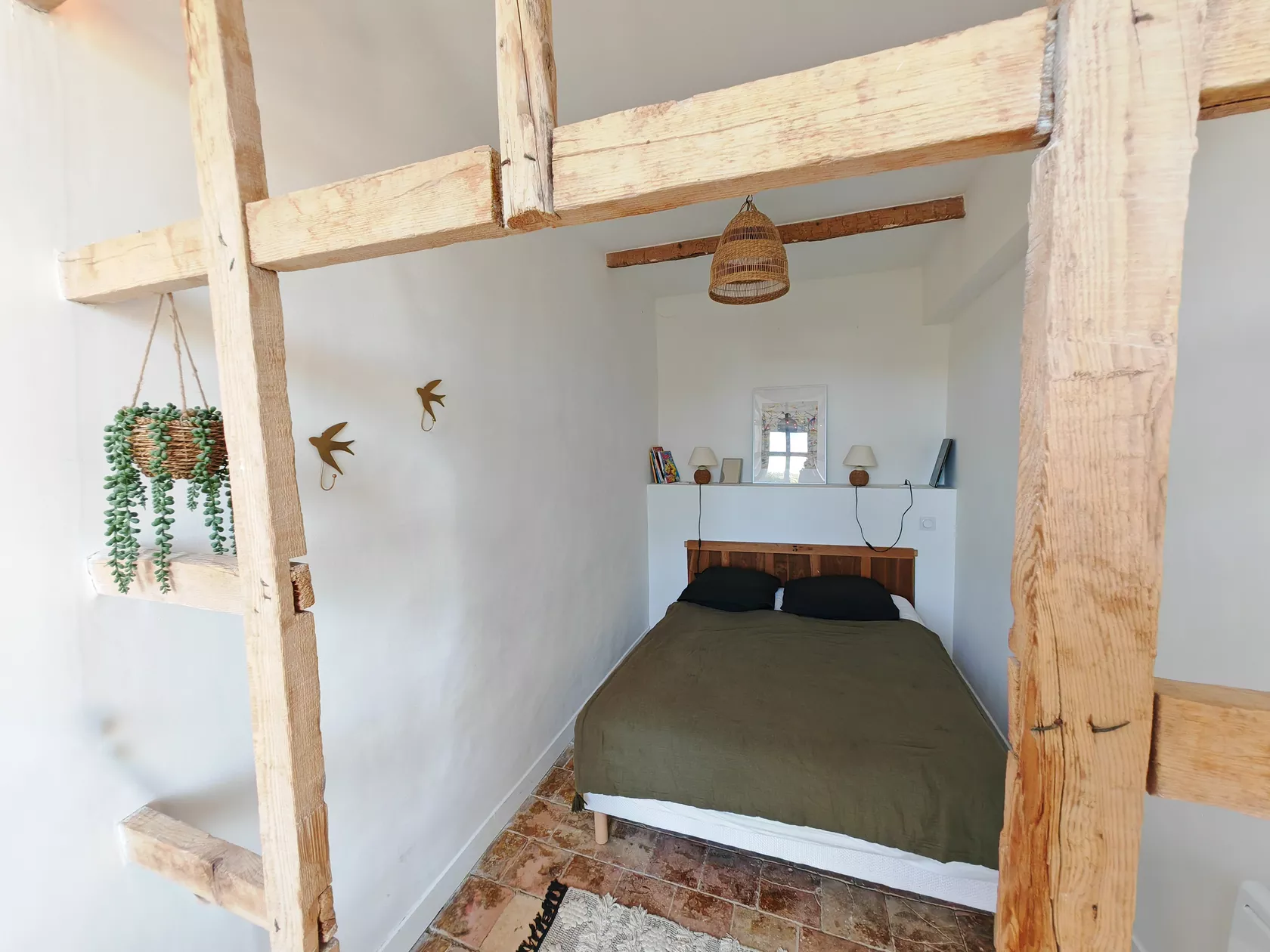 Maison de campagne avec piscine Country house with pool and vineyards view