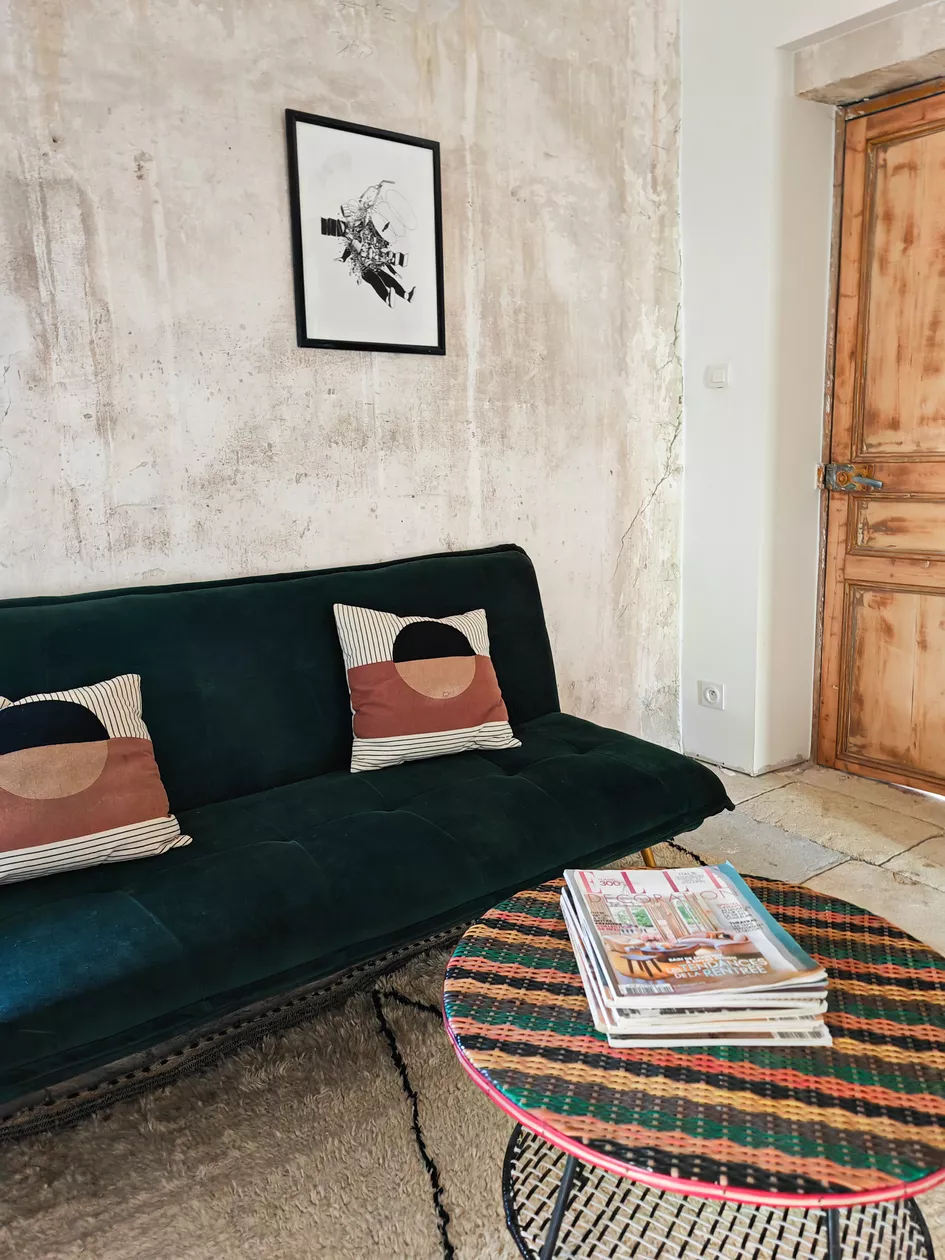 Maison de campagne avec piscine Country house with pool and vineyards view