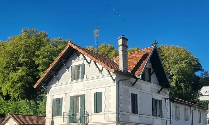 House 200 m² - 8 rooms - 5 suites - Centre d'Aubeterre-sur-Dronne