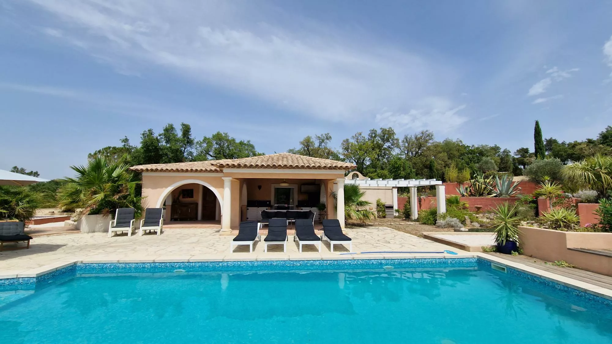 Villa la Lanterne groepsaccommodatie met zwembad